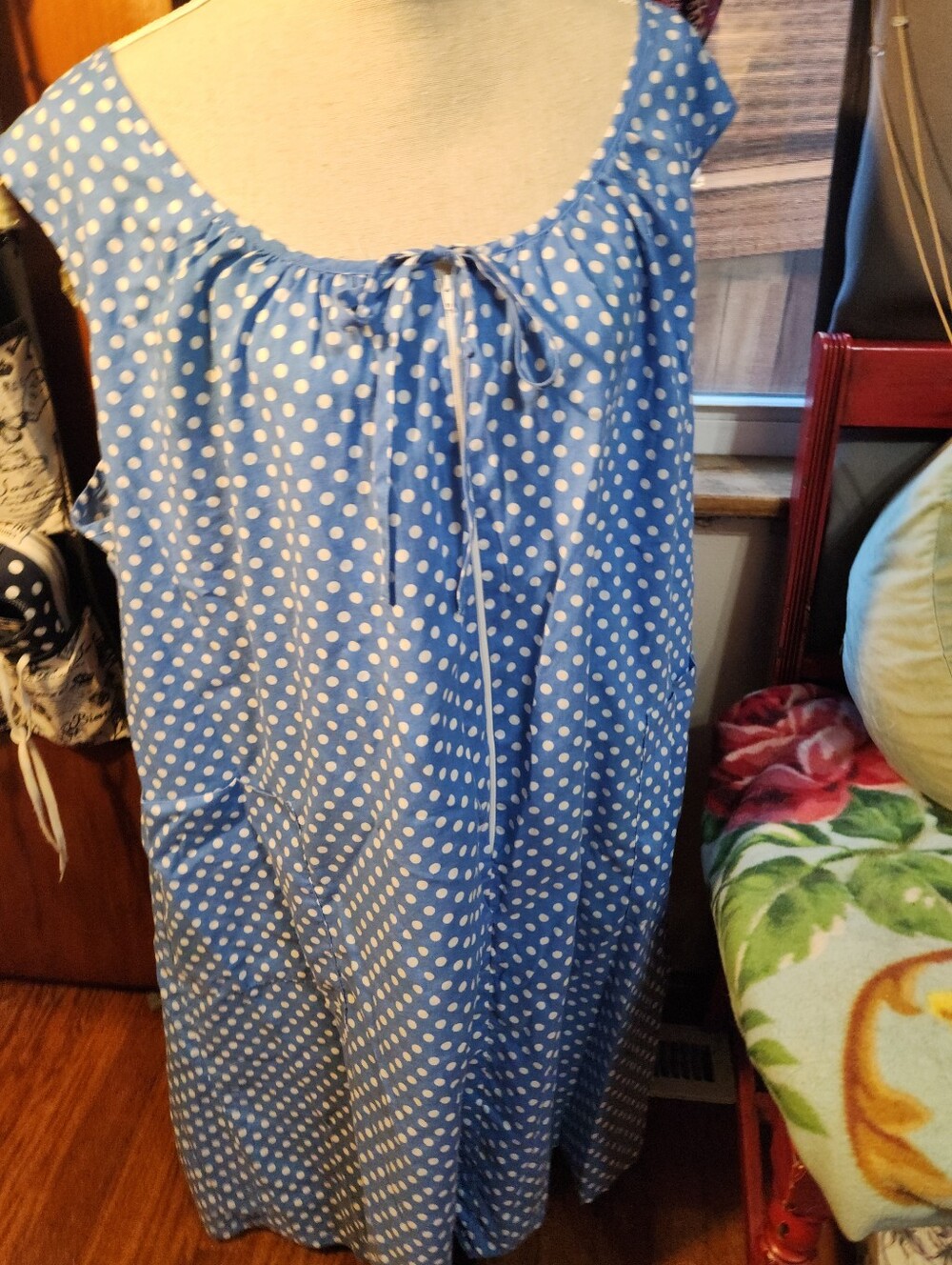 Anthony Richards Blue and White Polka Dot Nightgown Housedress Nap Dress